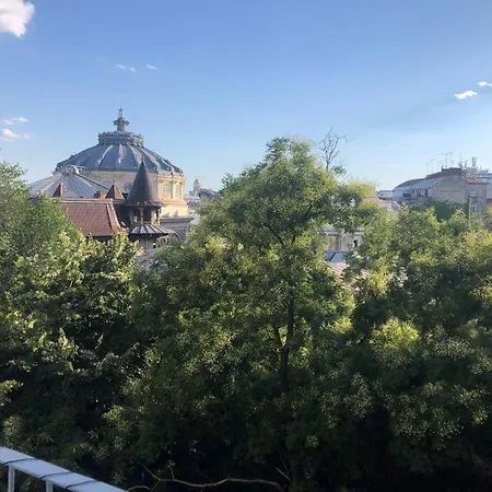 Atheneum Apartment/top Balcony View